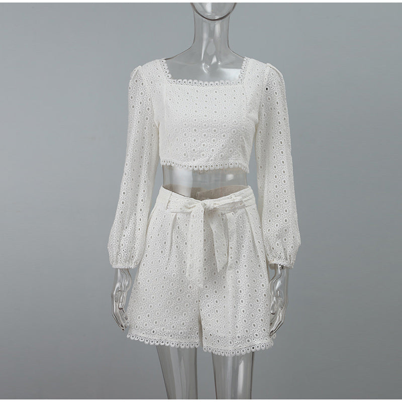 Elena - Blonde Crop Top og Shorts Sæt med pufærmer
