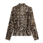 Afskåret top med leopardprint og bælte