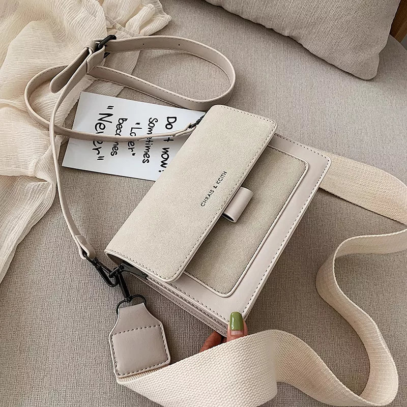 Annelie - Moderigtig skuldertaske med multi-lomme design