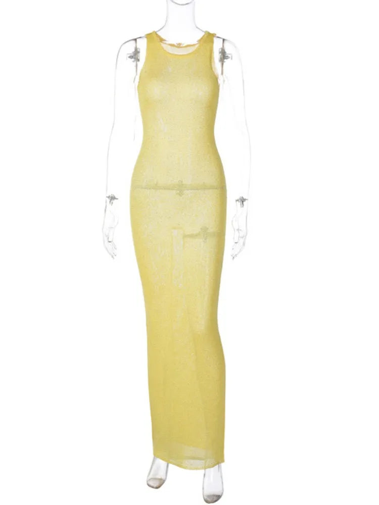 Lang Stram Aftenkjole | Skinnende Detaljer | Elegant Silhuet