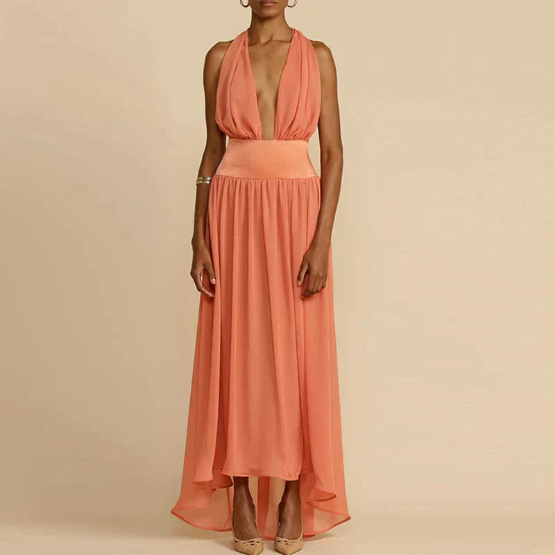 Isabella - Elegant maxikjole med fersken halterneck