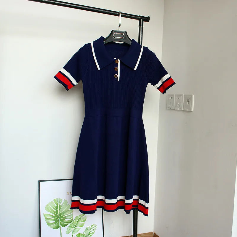 Natalia - Sporty smart kjole med krave