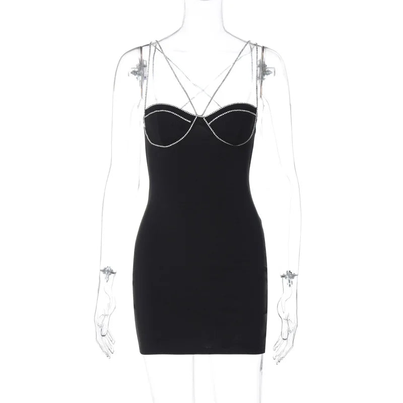 Valentina - Elegant bodycon kjole med rhinestone stropper