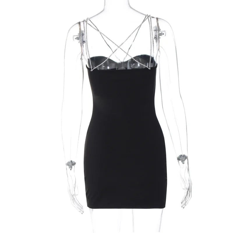 Valentina - Elegant bodycon kjole med rhinestone stropper