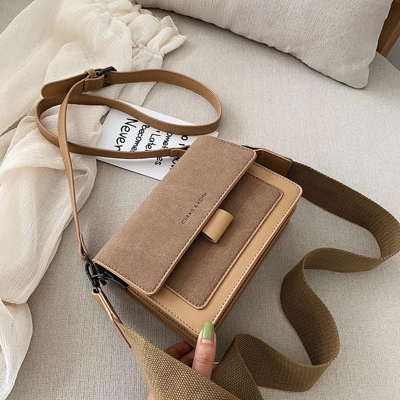 Annelie - Moderigtig skuldertaske med multi-lomme design