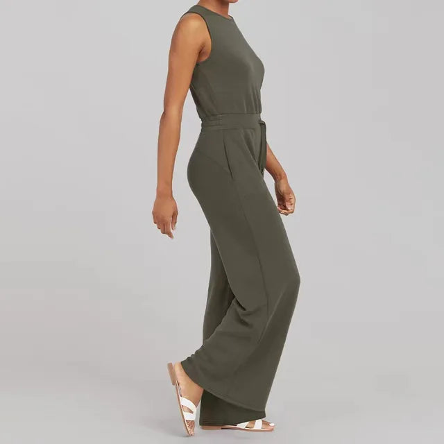 Mia - ærmeløs jumpsuit med brede ben og bindebånd i taljen
