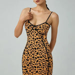 Nadia - Bodycon midikjole i leopardprint