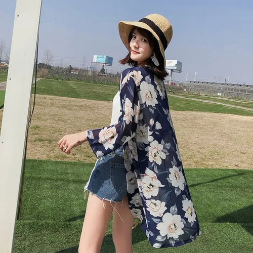 MODA blå transparent kimono med blomsterprint
