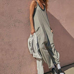 Celine | Almindelig Jumpsuit med V-udskæring og lommer