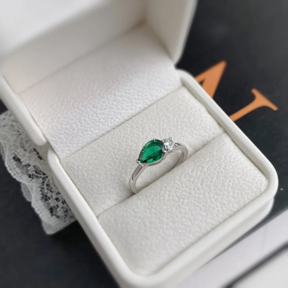 Verde - Slank ring med dobbelt ædelstensdesign