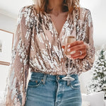Devako Gala Bluse med pailletfold og V-hals