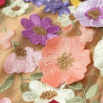Felicity - Transparent Kjole med Blomsterapplikationer og Lange Ærmer
