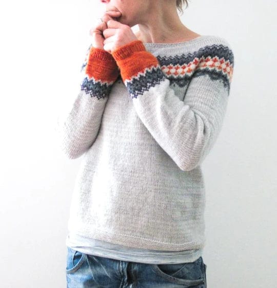 Mathilda - grå sweater i boho-stil