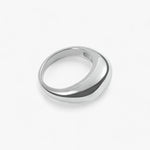 LORELEI | Geometrisk Ring - Klassisk Design med Varig Appel