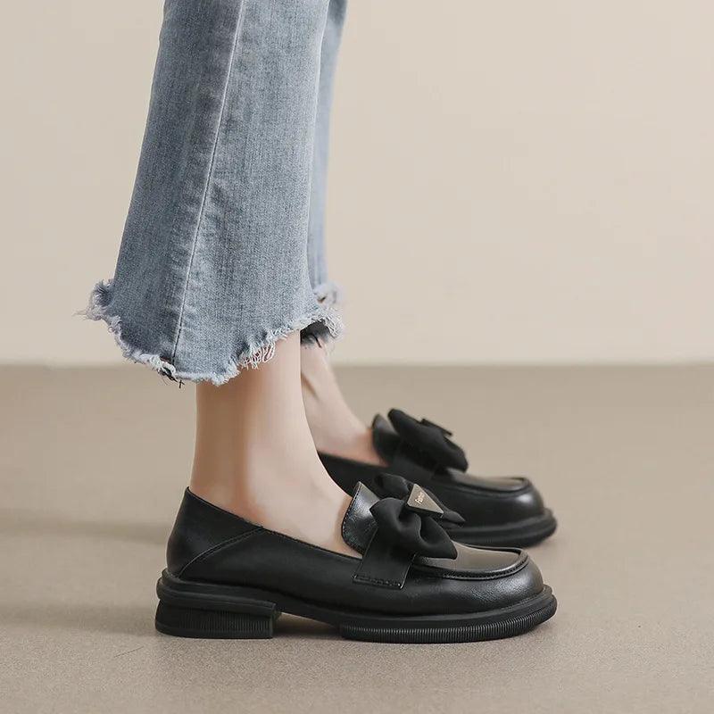 Bianca - Elegante Slipper mit Schleifen Akzent