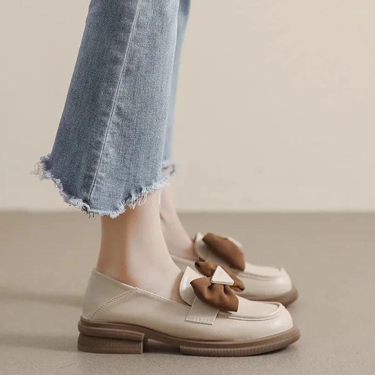 Bianca - Elegante Slipper mit Schleifen Akzent