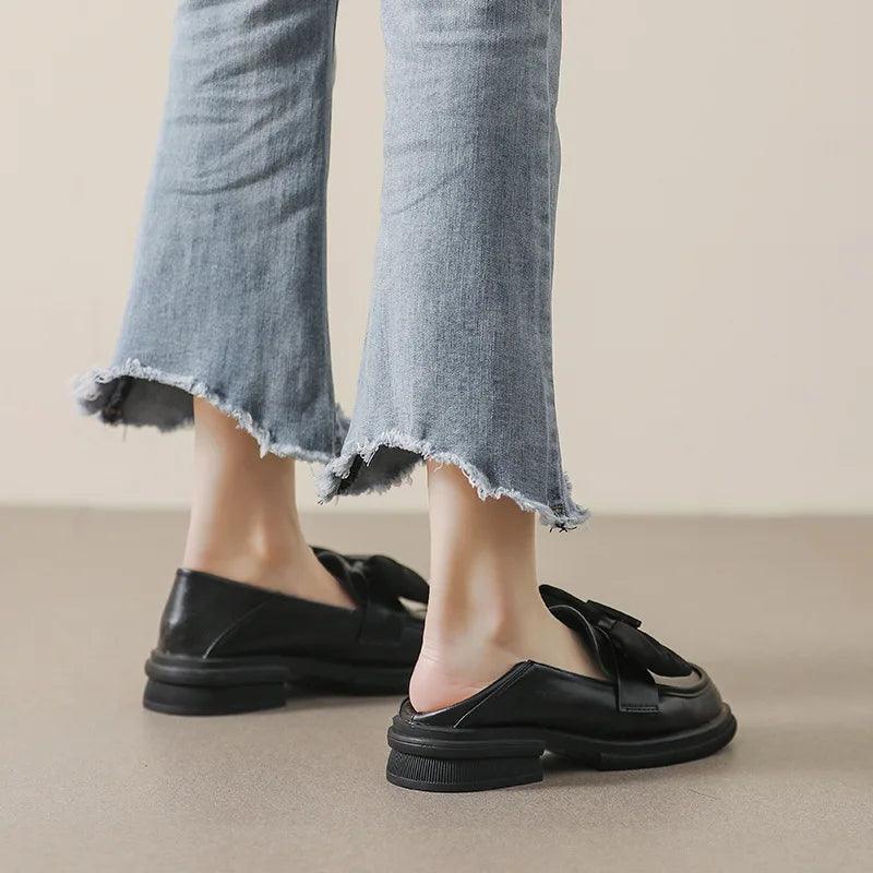 Bianca - Elegante Slipper mit Schleifen Akzent